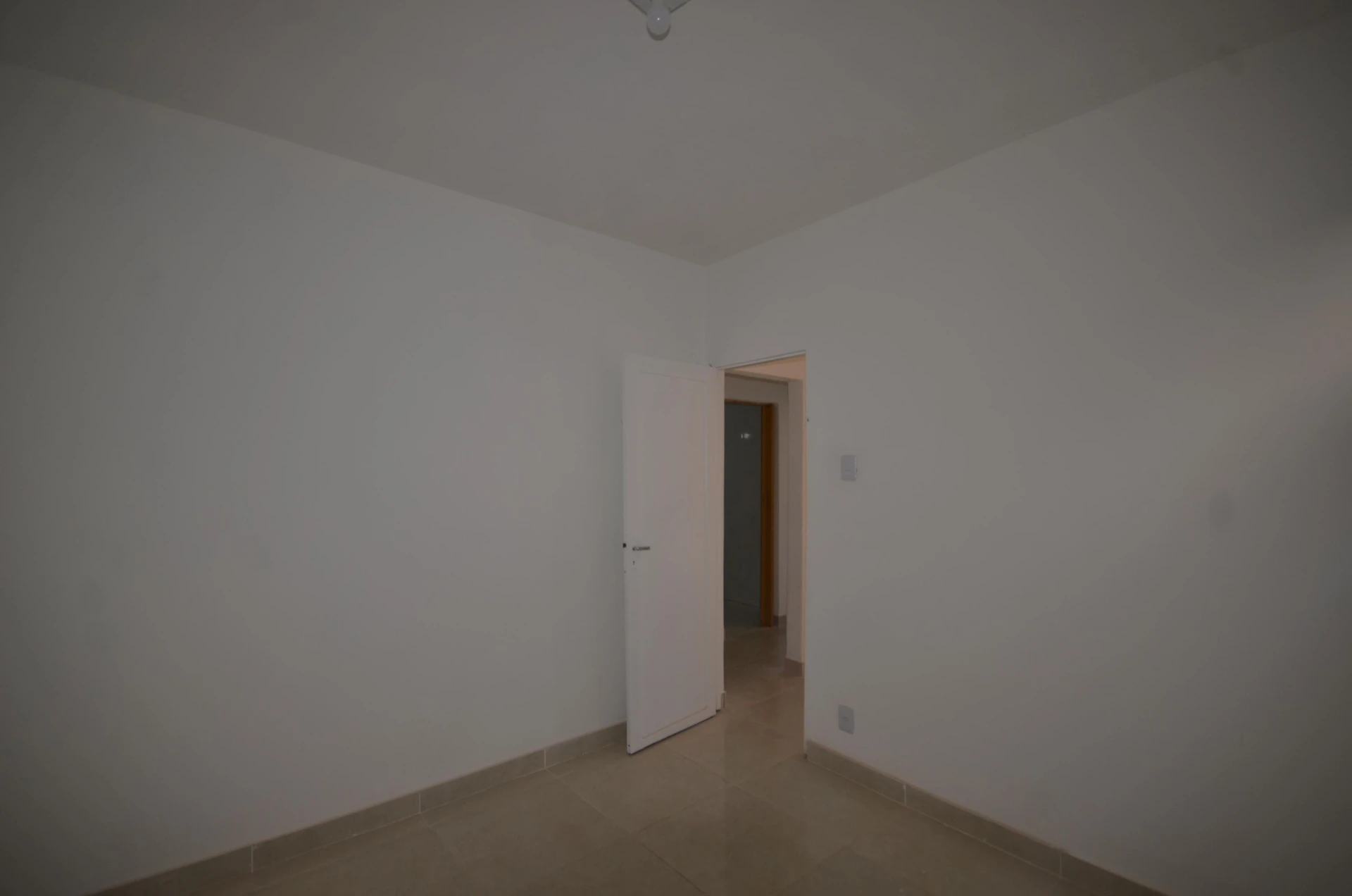 2-bedroom house with a washing machine — photo 23
