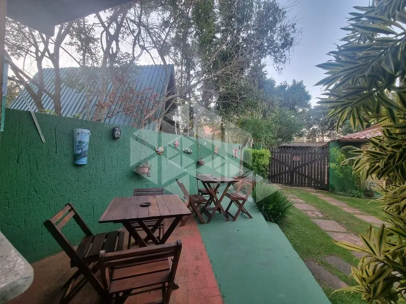 Furnished 30 m² studio with 1 parking spot and 1 bedroom — photo 13