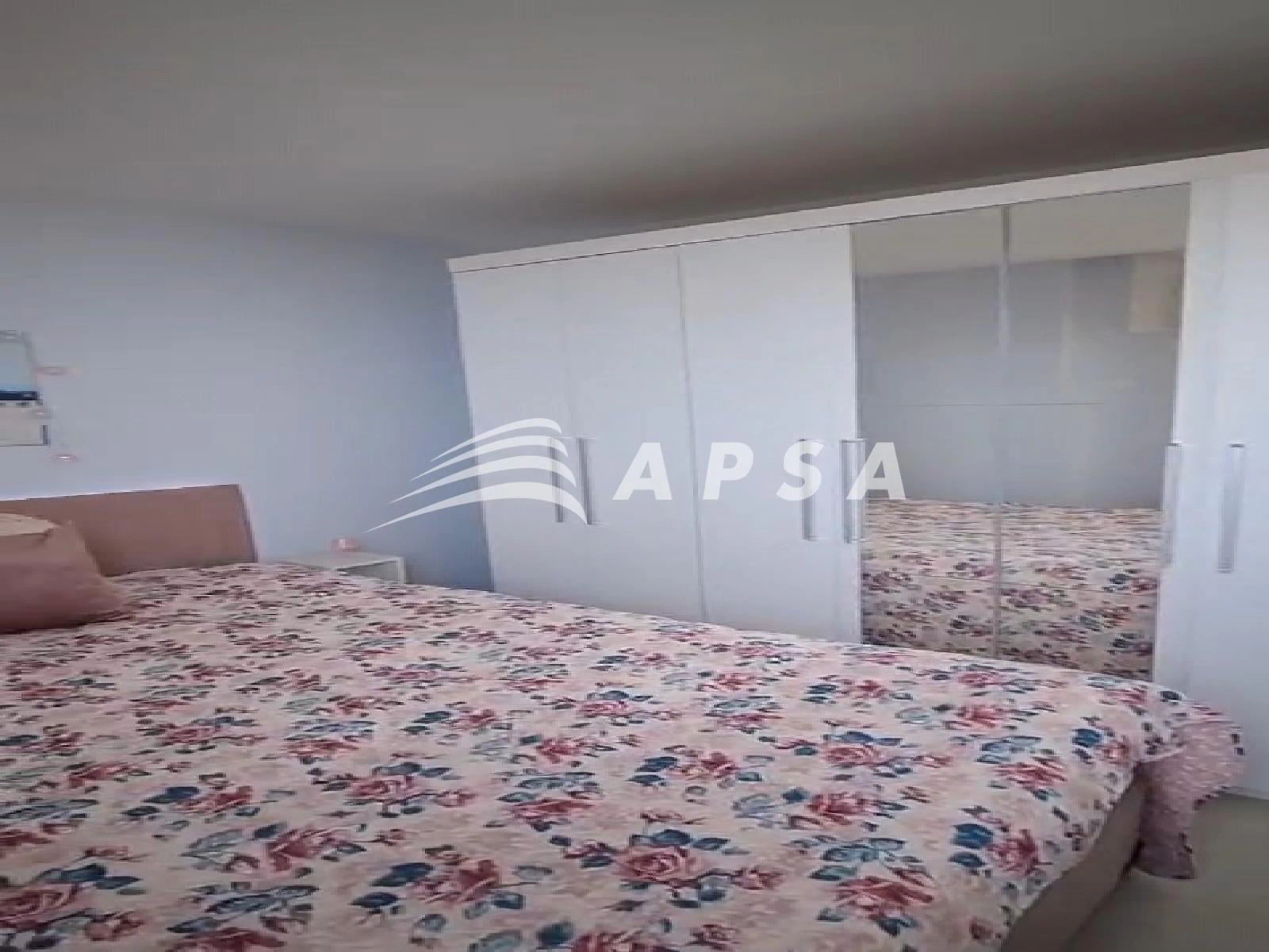Furnished apartment, 60 m², with a home office — photo 12