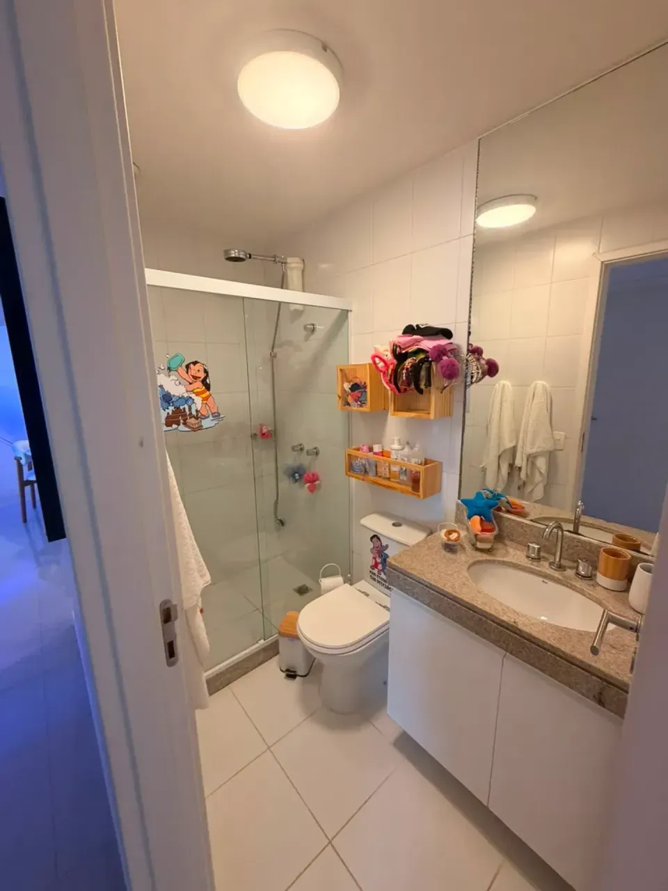 Furnished 115 m² apartment with 3 bedrooms and 3 baths — photo 18