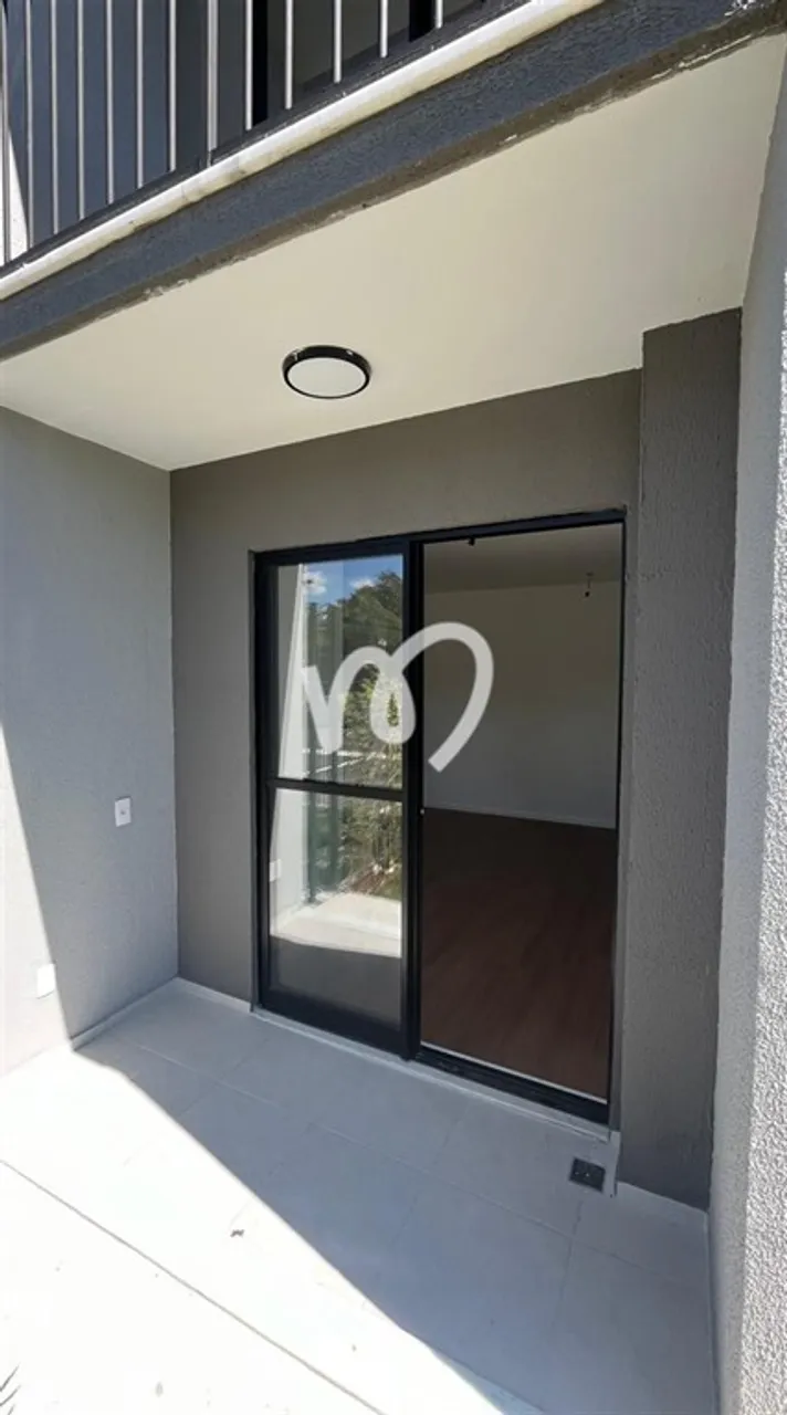 Unfurnished 2-bedroom apartment with 1 parking spot — photo 3