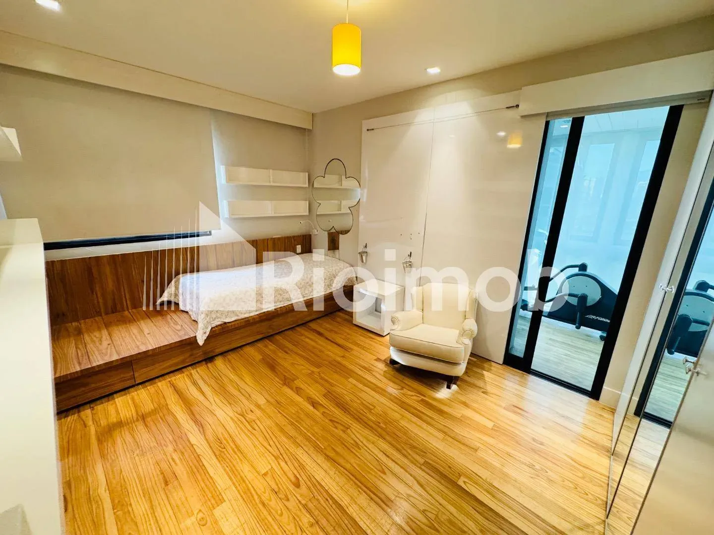 Unfurnished apartment with 5 bedrooms and 5 bathrooms — photo 23
