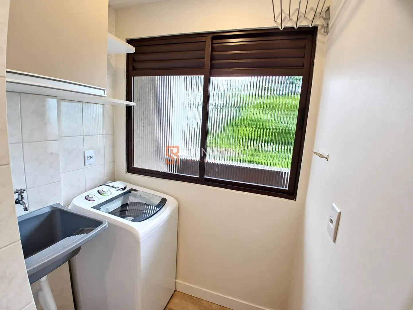 Стиральная машина и 2 спальни: квартира 70 м² — photo 14