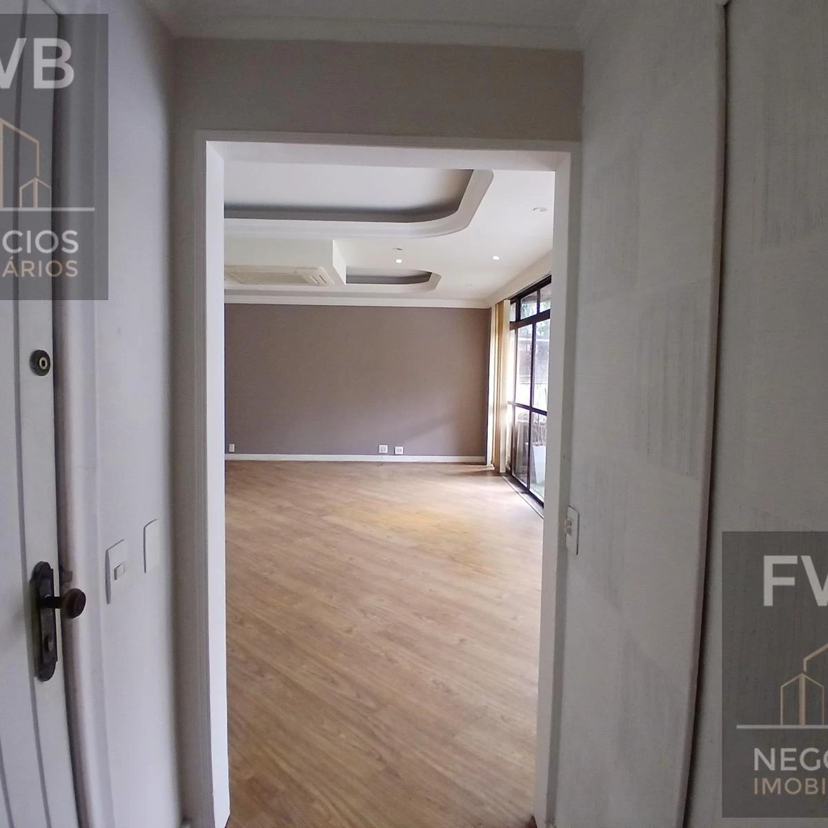 3-bedroom apartment with a home office — photo 23