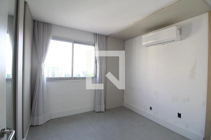 4 quartos e closet: apartamento de 221 m² — photo 35
