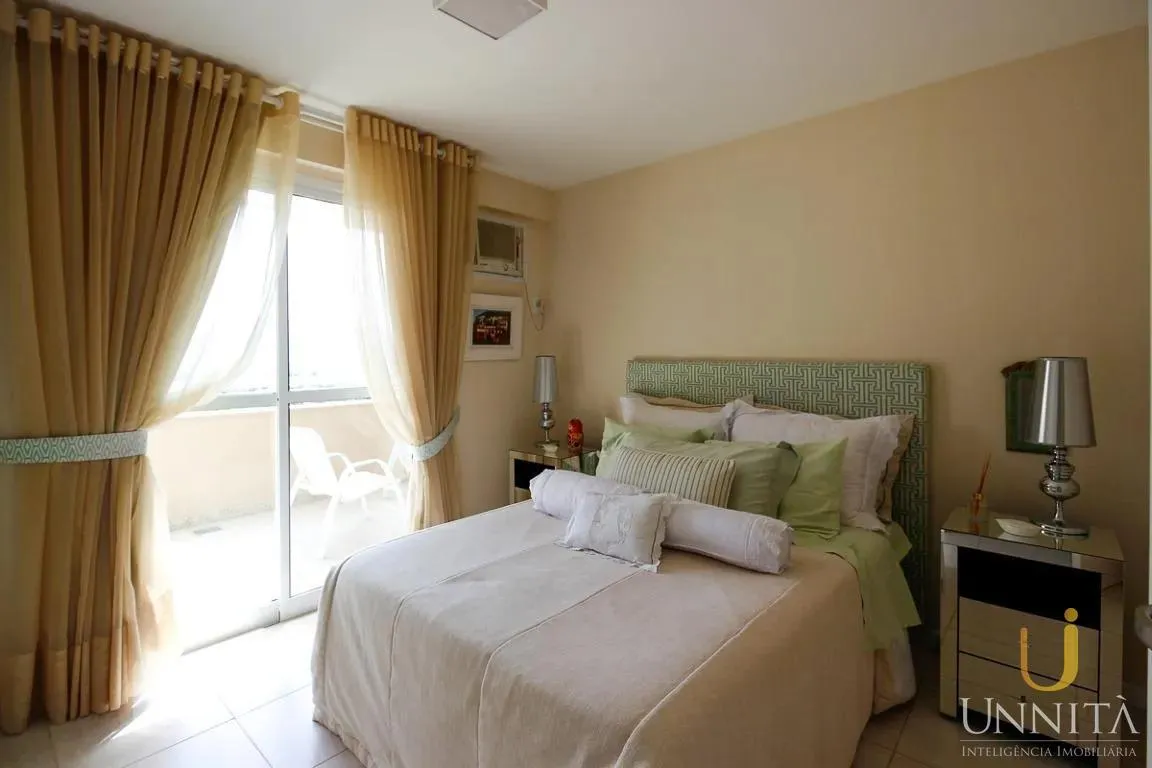 House, 450 m², with a mountain view — photo 9