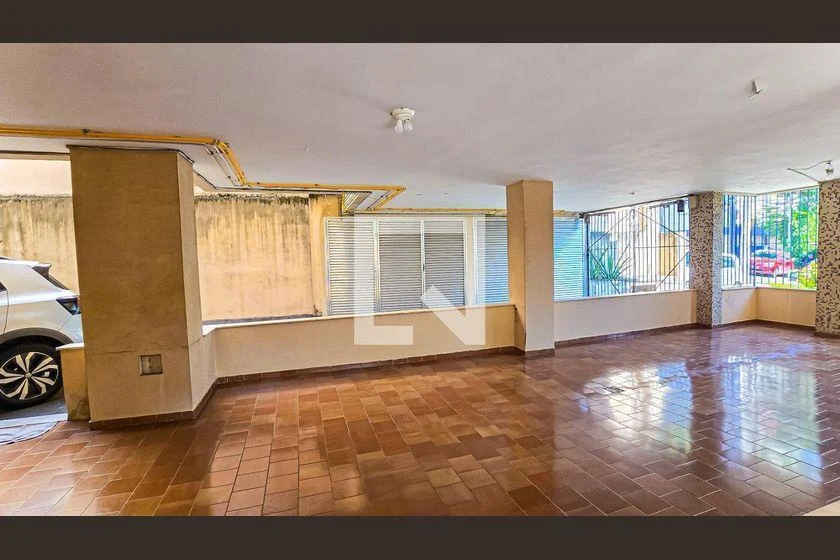 Apartamento com 2 quartos, 2 banheiros e 65 m² — photo 37