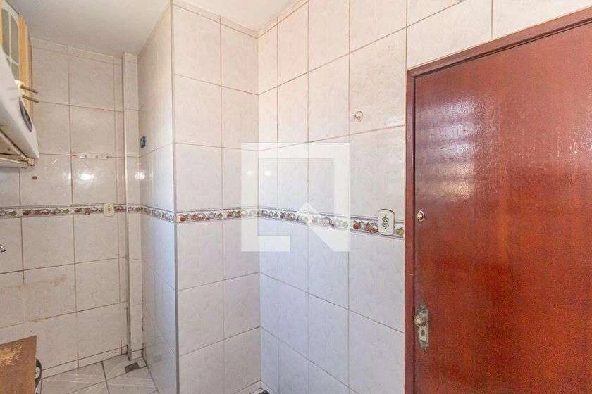 Apartamento de 72 m² com 2 quartos e cozinha separada — photo 7