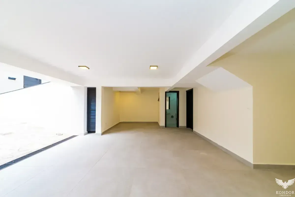 Two-story house with 230 m² and 3 bedrooms, 1 suite — photo 55