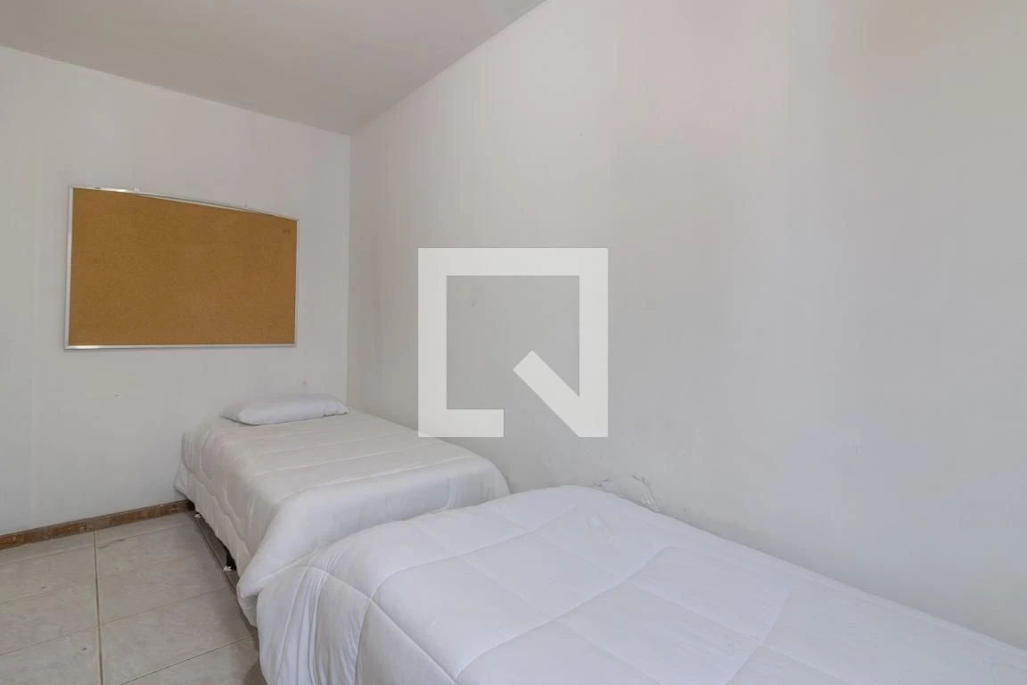 Apartamento mobiliado com 2 quartos e varanda — photo 17