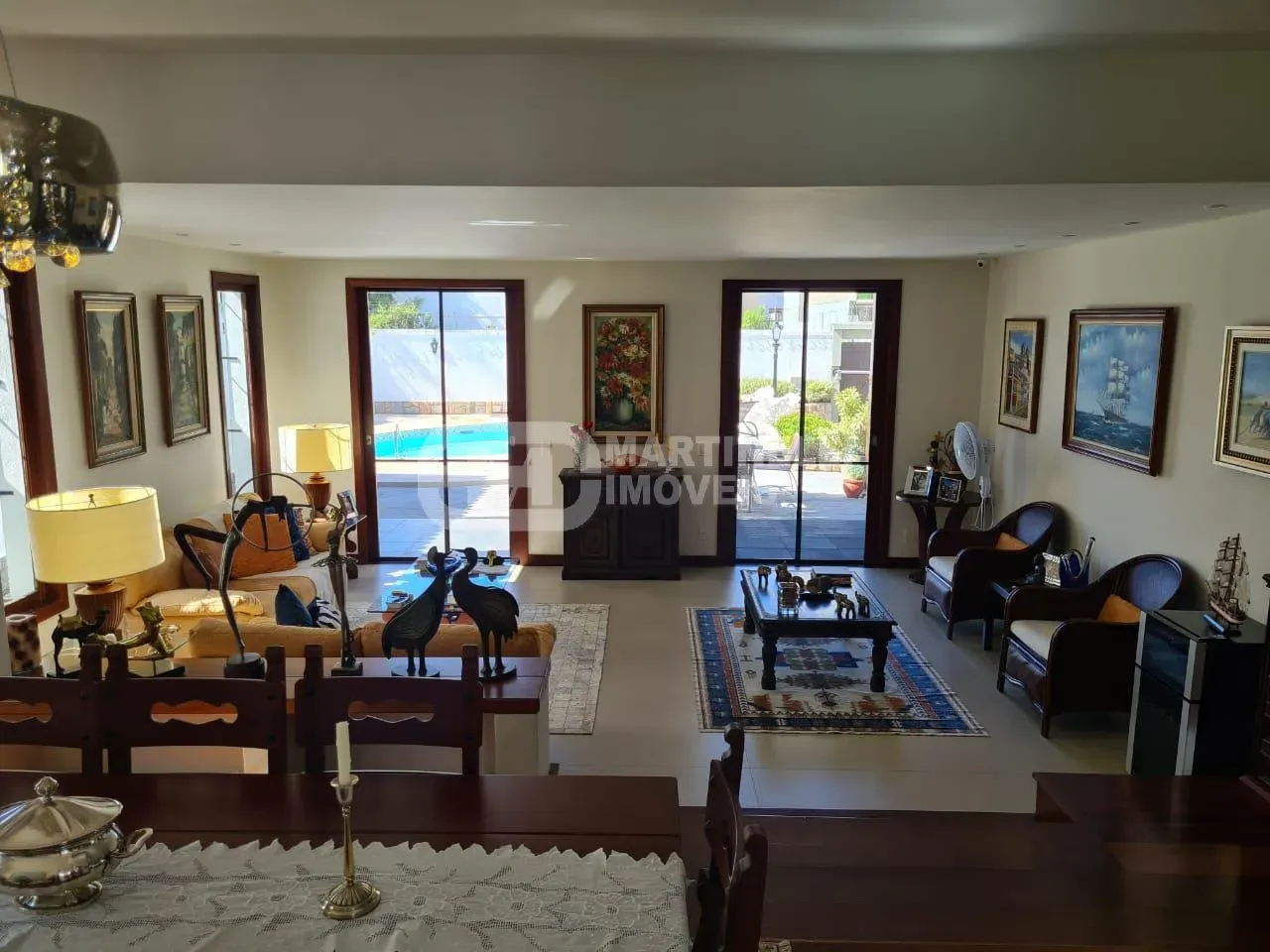 4-bedroom house with 3 suites and 5 bathrooms — photo 9