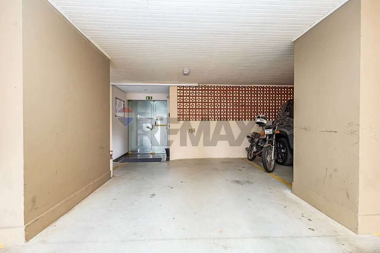 94 m² apartment with a washing machine and a home office — photo 9