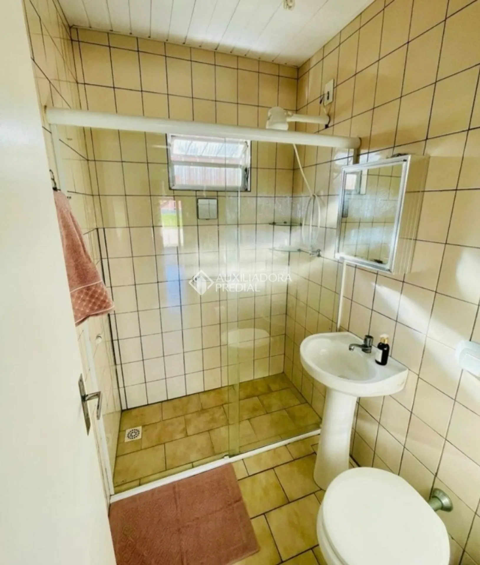 Немеблированный дом с закрытой газовой кухней и 2 спальнями — photo 9