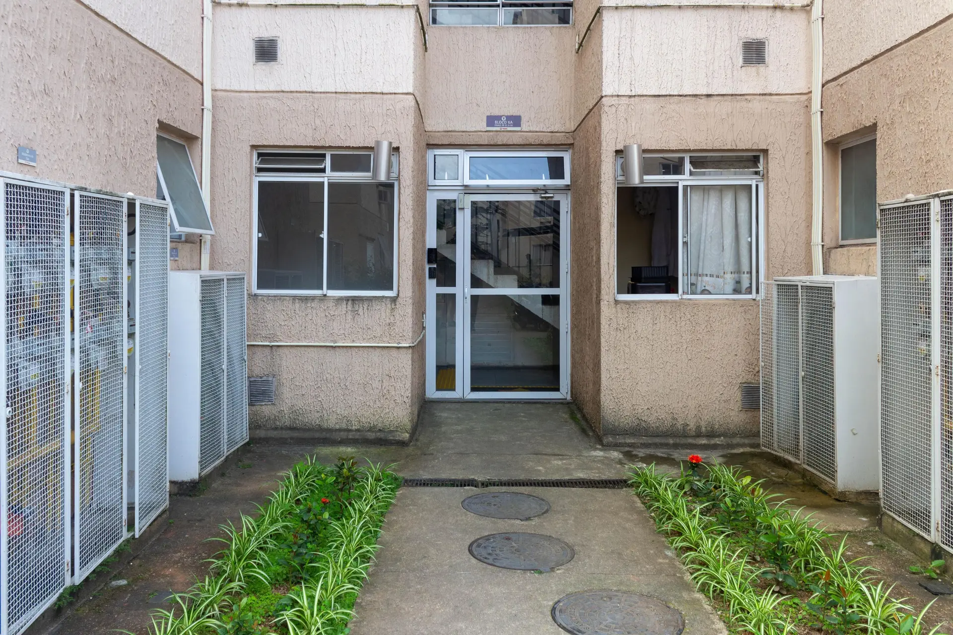 2-bedroom apartment, 40 m² — photo 3