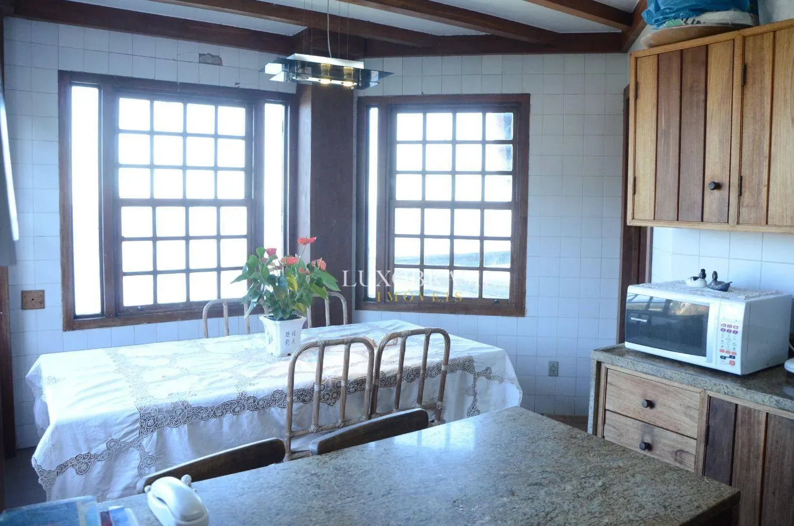 800 m² house with 5 bedrooms and 5 bathrooms — photo 24