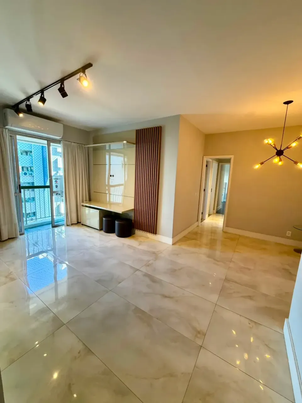 Furnished apartment with 3 bedrooms and 2 bathrooms — photo 8
