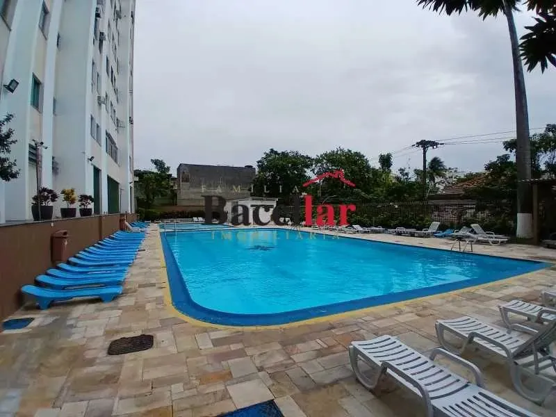 Furnished apartment with 2 bedrooms and 1 glass shower — photo 9