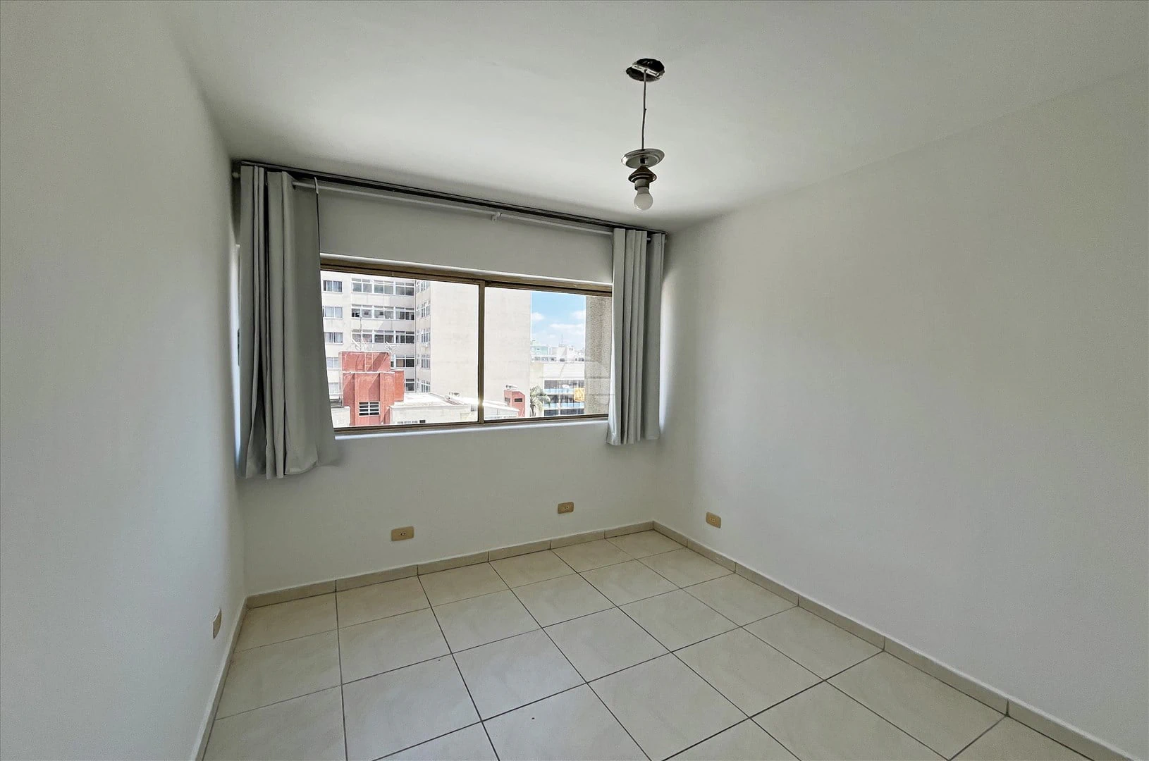 2-bedroom, 65 m² apartment in Curitiba — photo 3