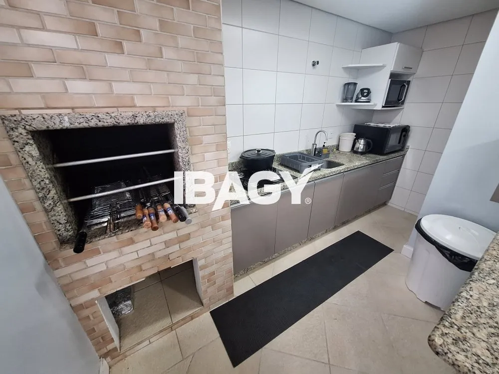 Меблированная квартира с 3 спальнями и балконом — photo 34