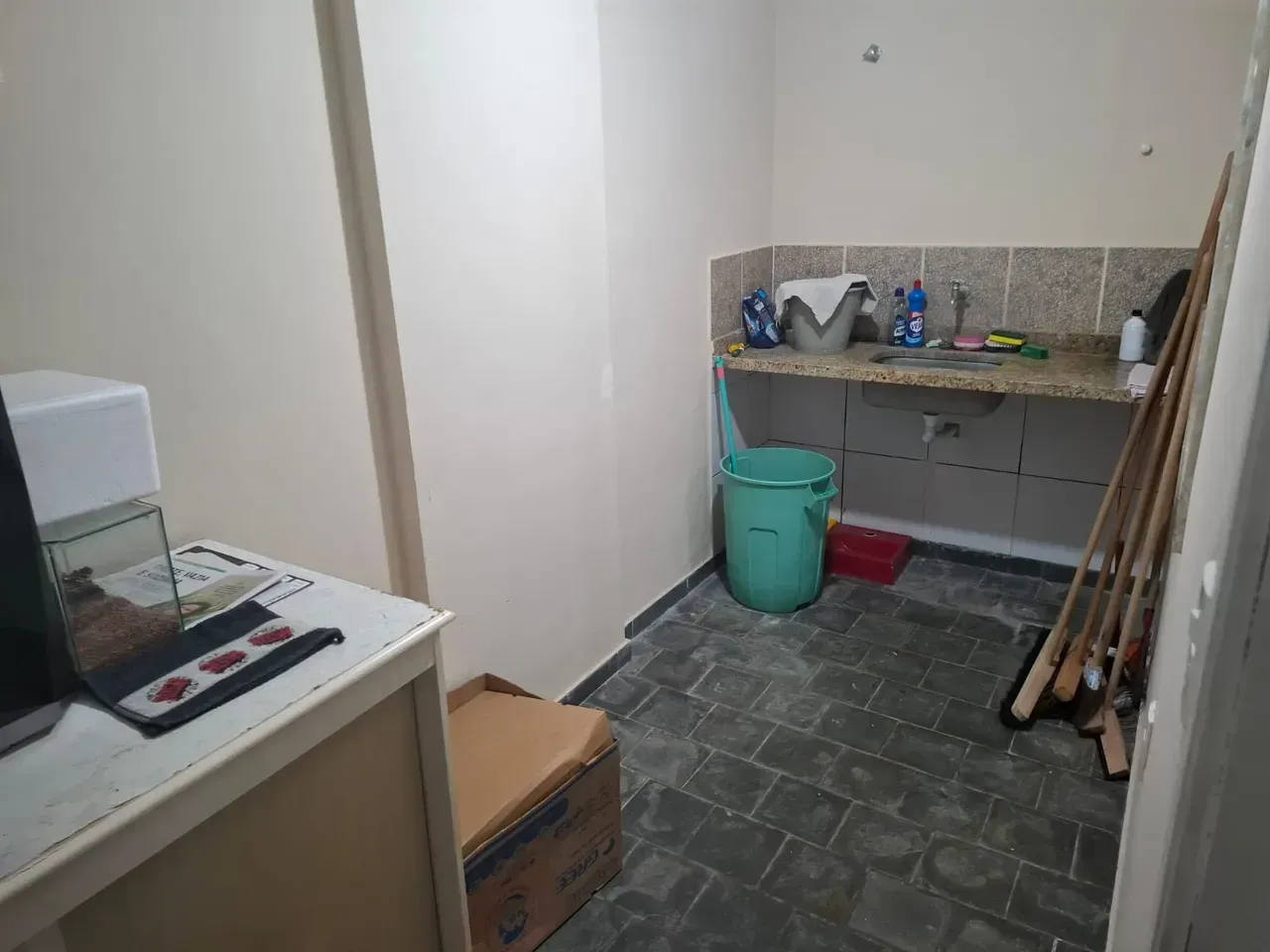 Furnished apartment with 3 bedrooms and 380 m² — photo 26