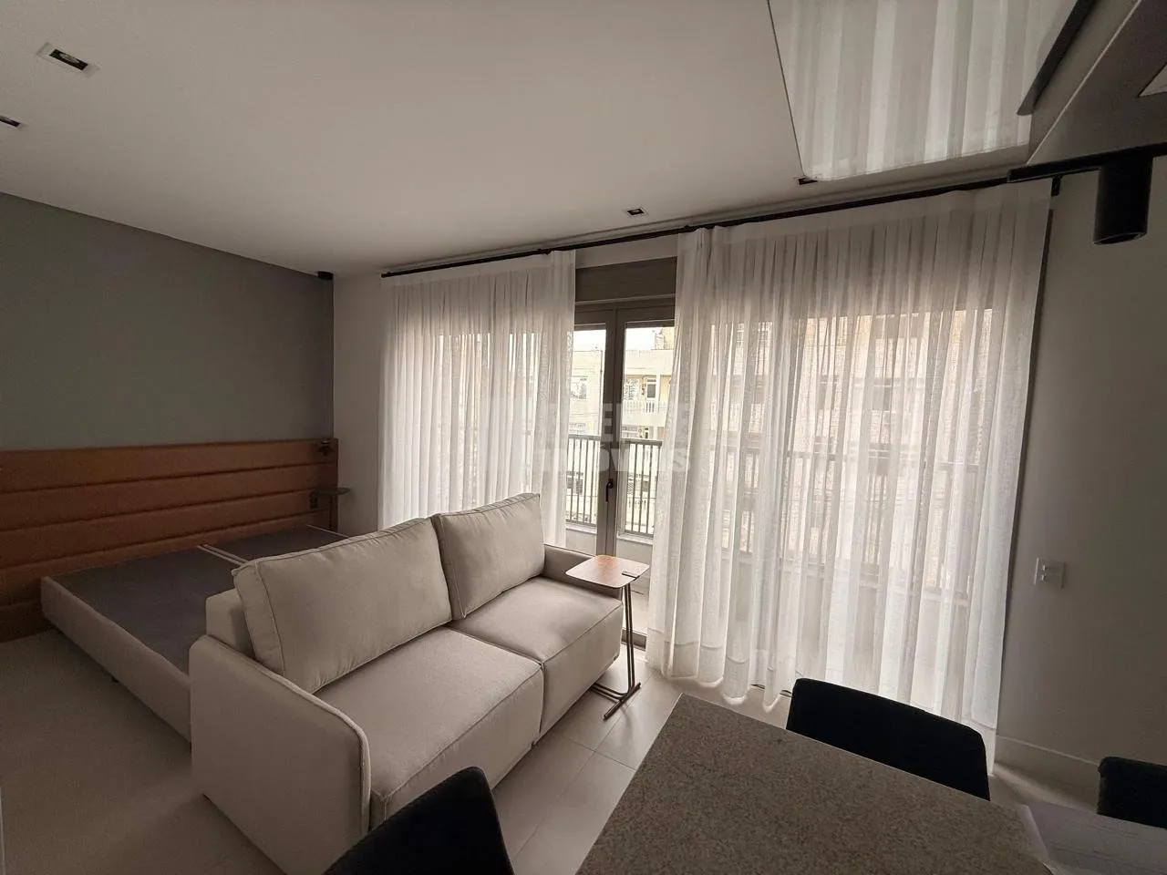 Studio mobiliado de 56 m² com varanda e 1 vaga — photo 7