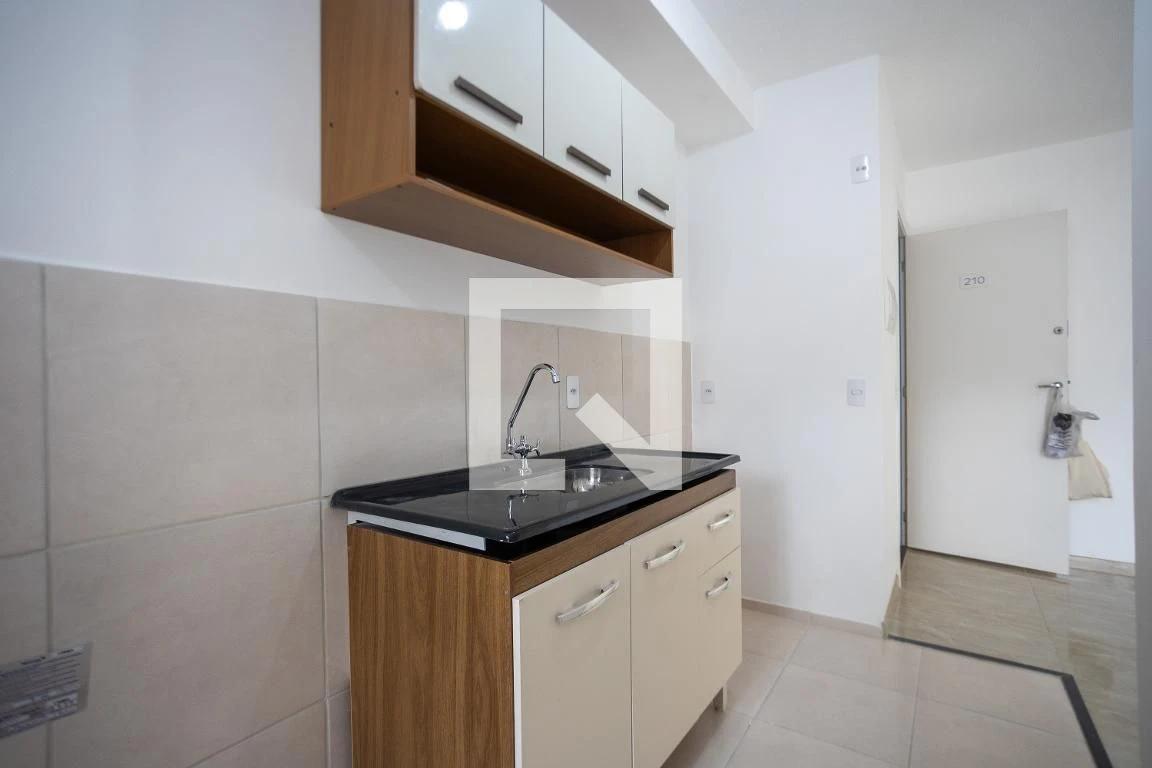 2-bedroom apartment in a building with a gym — photo 23
