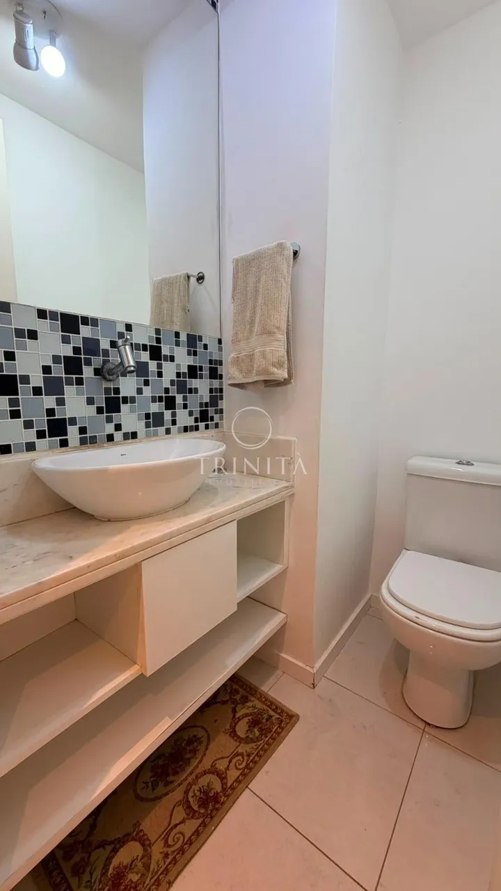 Furnished 2-bedroom apartment with closed balcony — photo 14