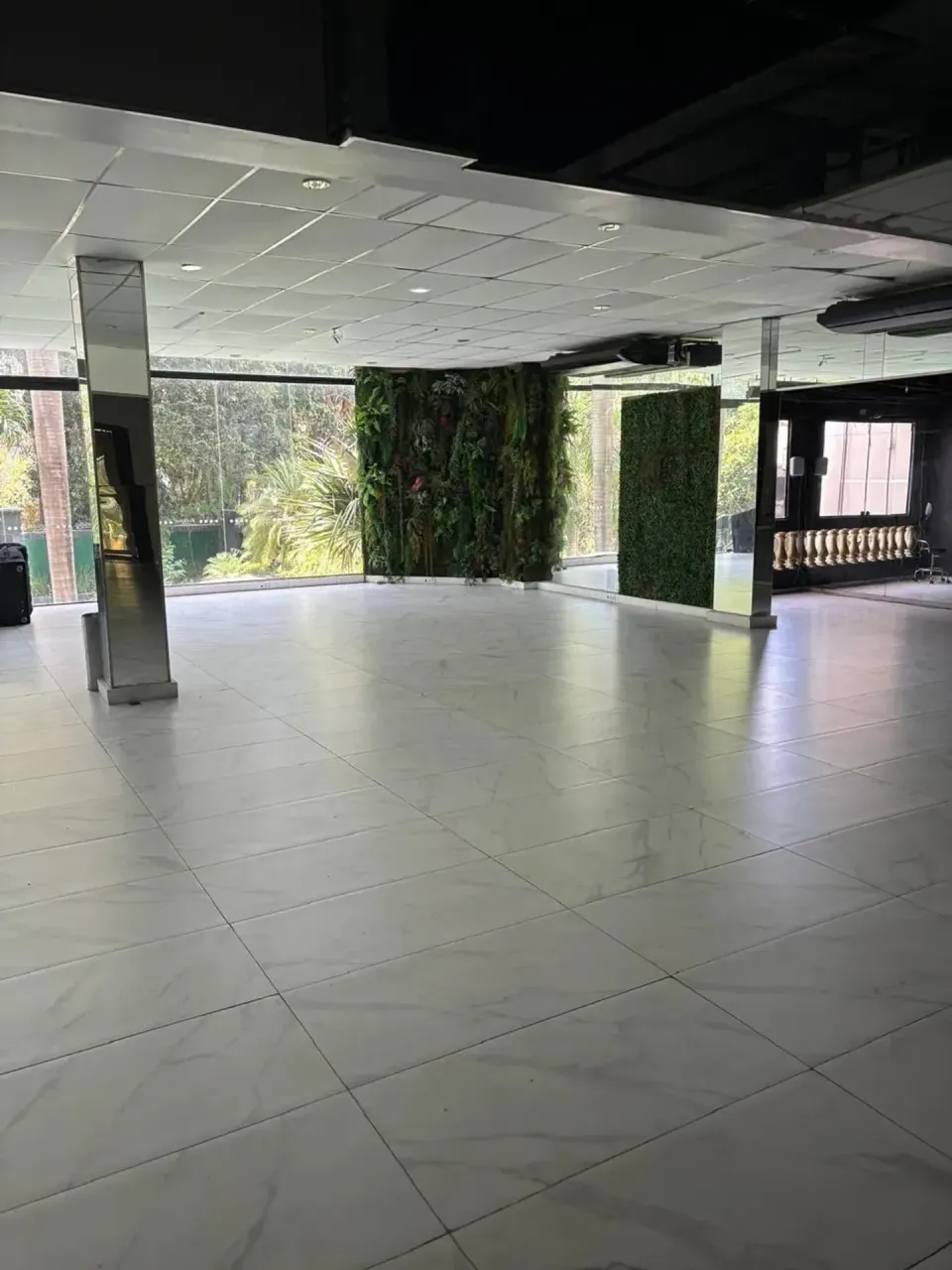 Casa para alugar com 5 quartos e 5 banheiros