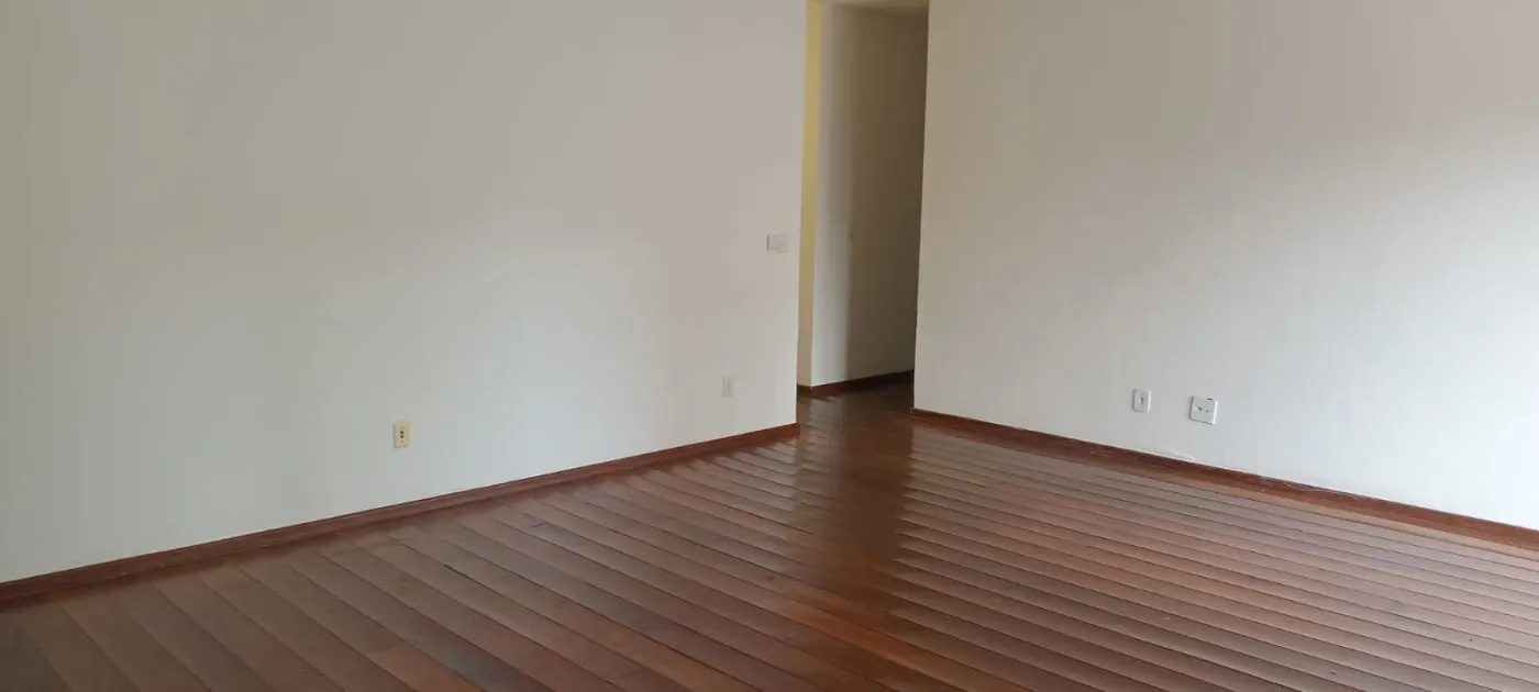 Home office in a 4-bedroom apartment, 120 m² — photo 20