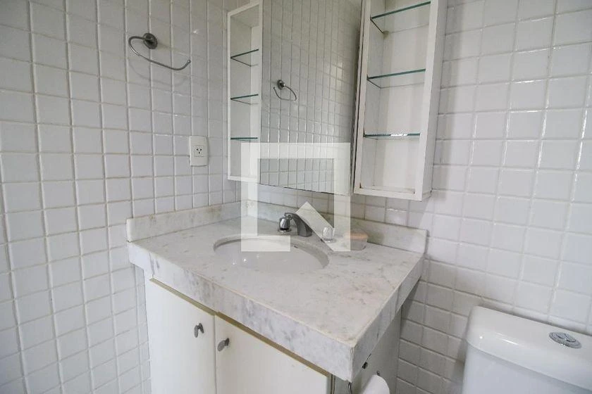 Apartamento mobiliado de 3 quartos em condomínio com sauna — photo 32