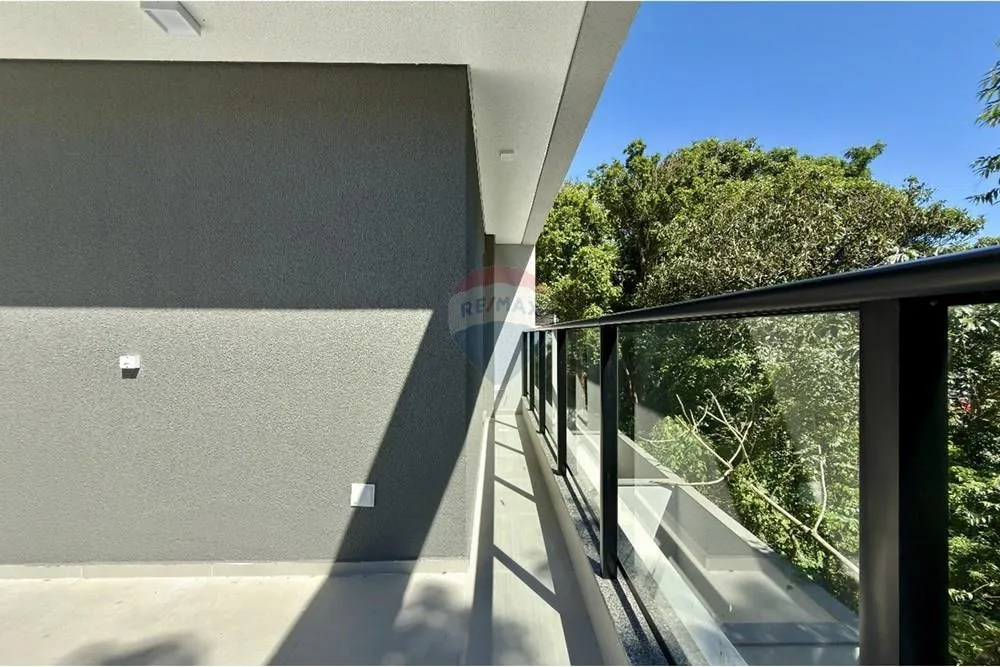 Furnished 93 m² studio on the 2nd floor with terrace — photo 17