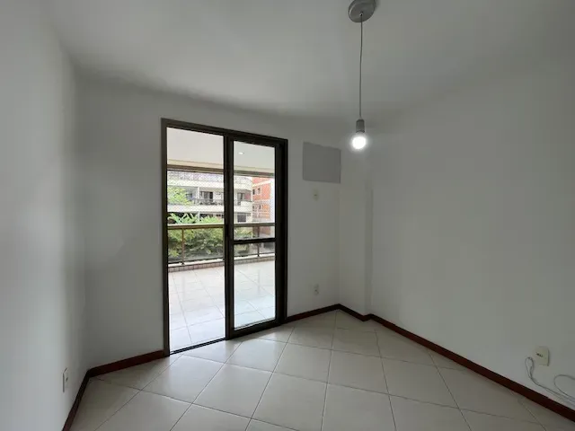 3-bedroom apartment, 1 with its own bathroom, 101 m² — photo 14