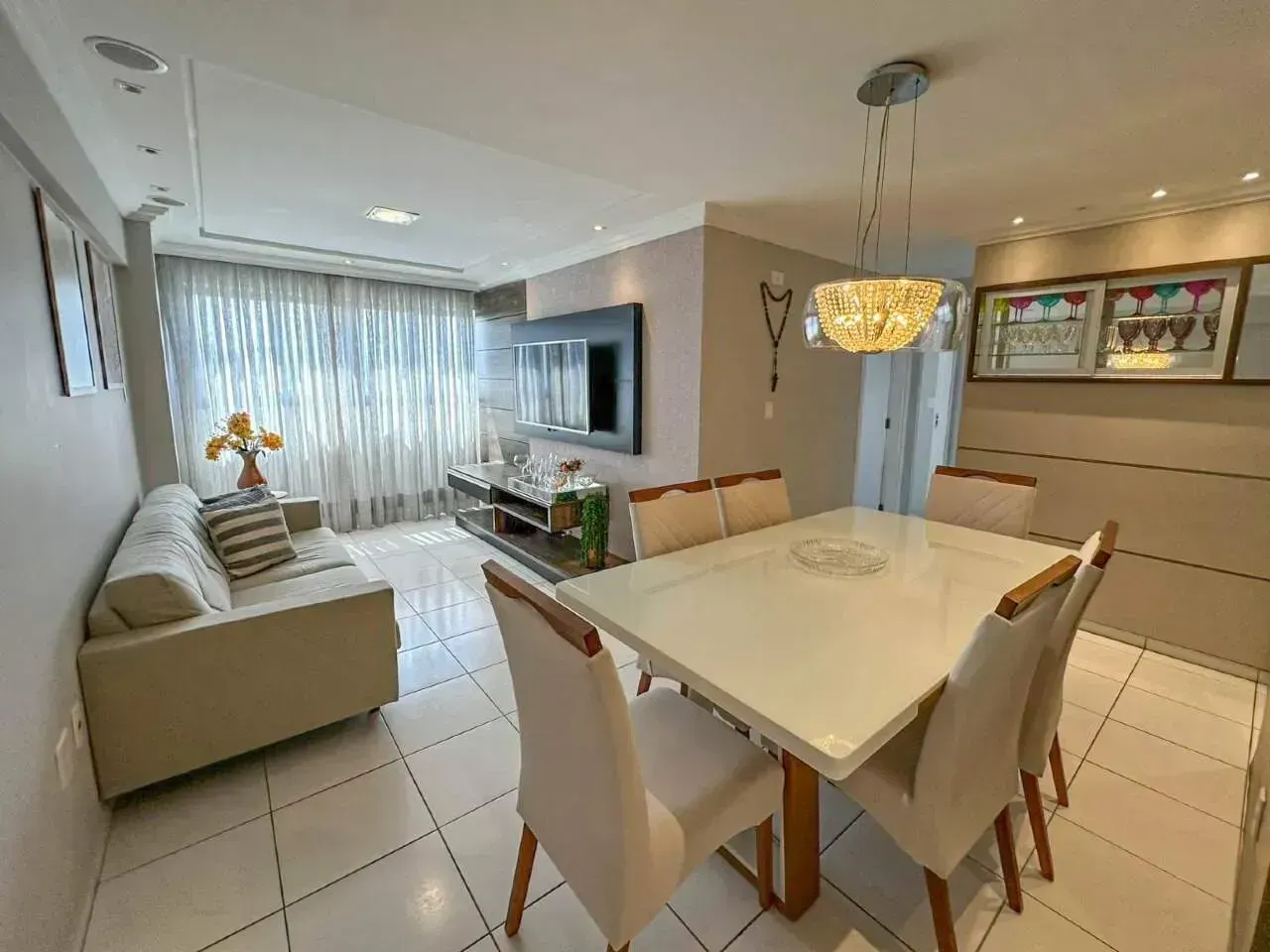 Furnished 87 m² apartment with 3 bedrooms and 4 bathrooms