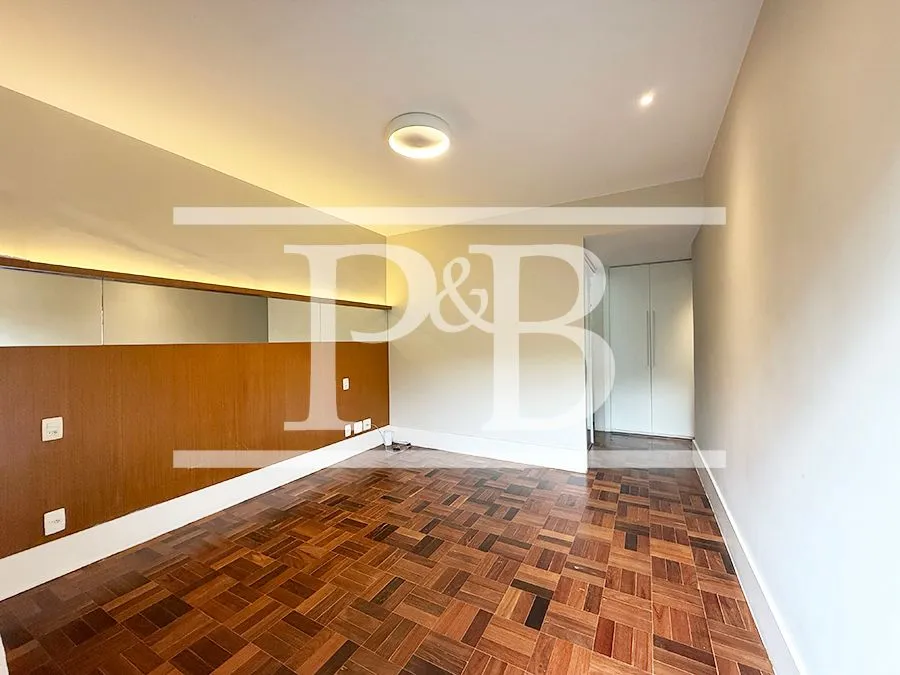 Apartamento com 4 quartos e escritório — photo 4
