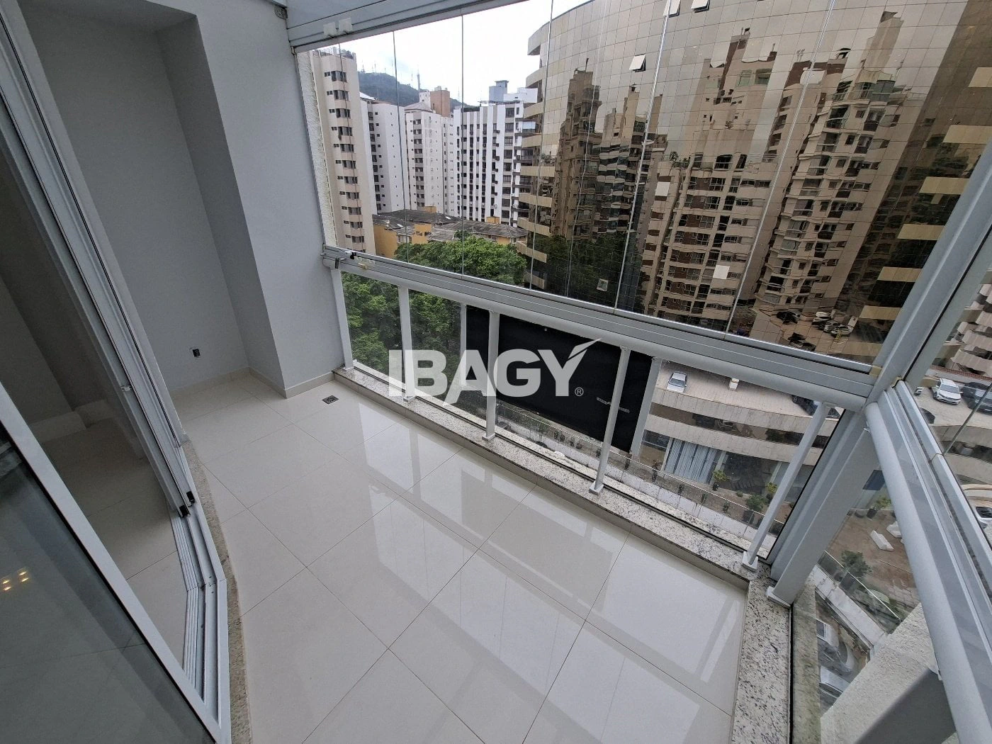 Furnished apartment, 324 m², with a private pool — photo 7