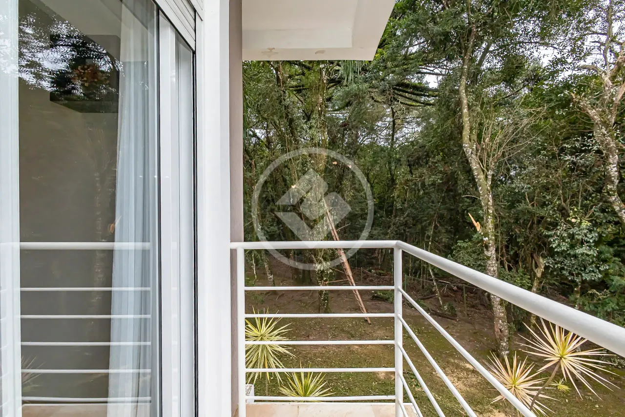 Casa em condomínio com 4 quartos e 270 m² — photo 15