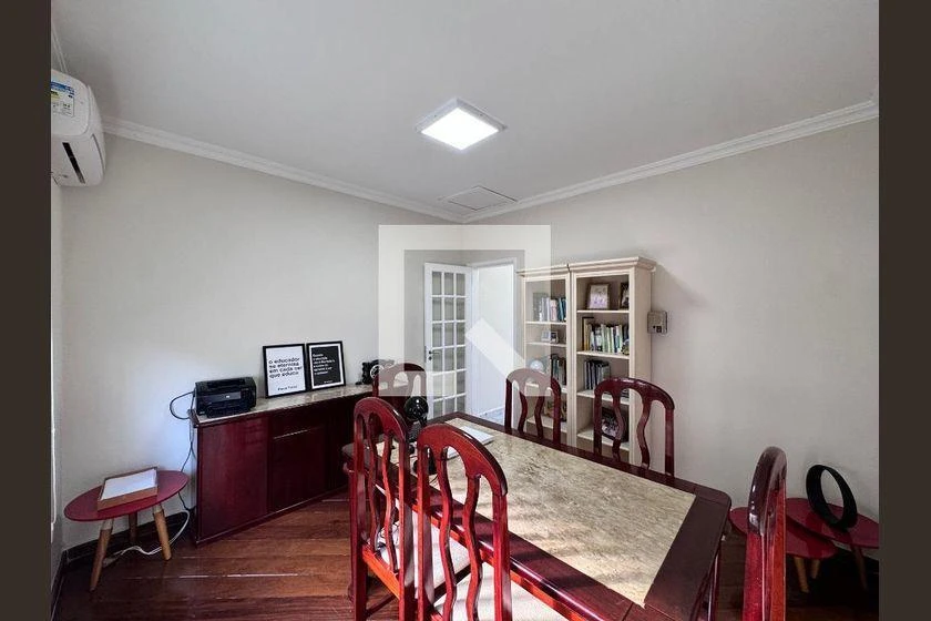Furnished 6-bedroom house with 387 m² and 4 en-suites — photo 31
