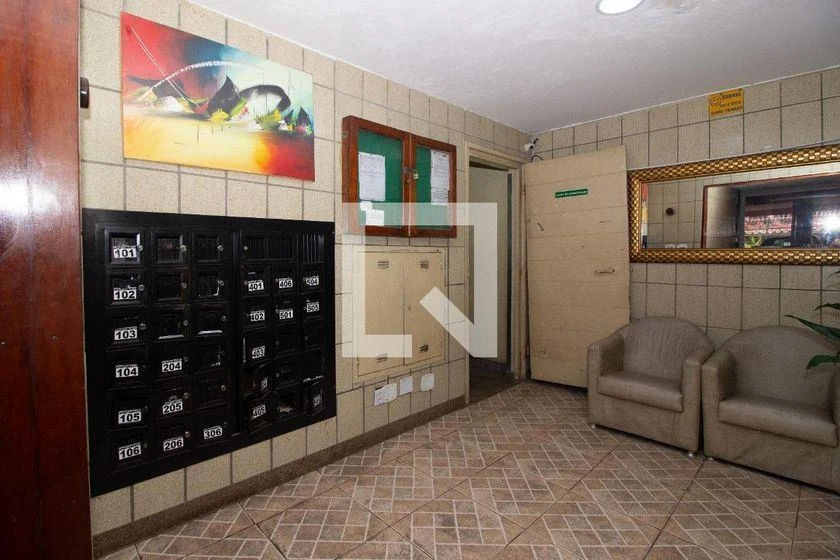 Furnished 70 m² apartment with 2 bedrooms and 1 parking spot — photo 45