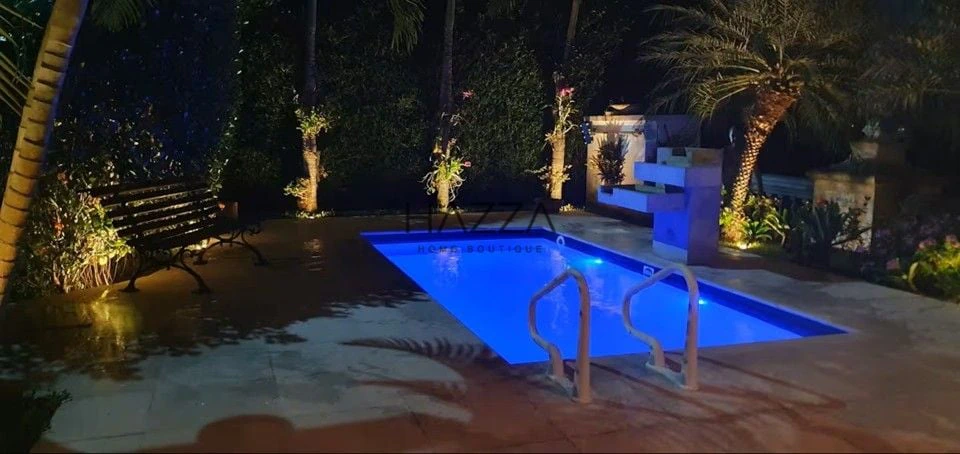 Unfurnished house with 4 bedrooms and 480 m² — photo 19