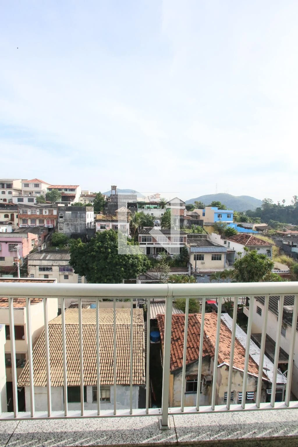 Furnished apartment with 3 bedrooms and a closed kitchen — photo 64