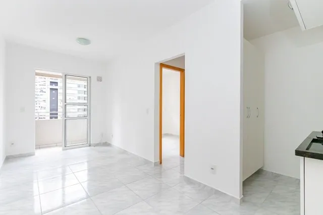 1-bedroom 34 m² apartment with balcony and private grill — photo 2