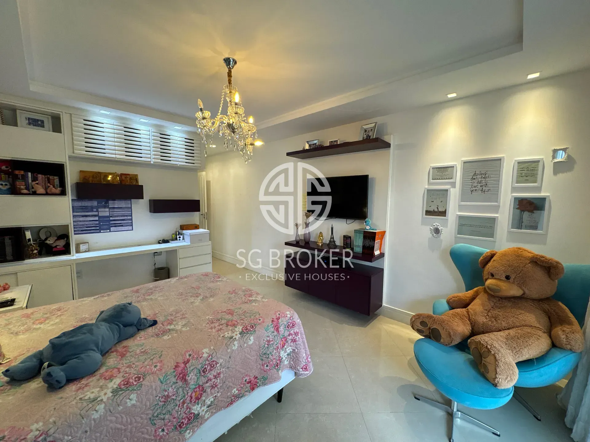 Casa para locação com 5 quartos e churrasqueira na varanda — photo 51