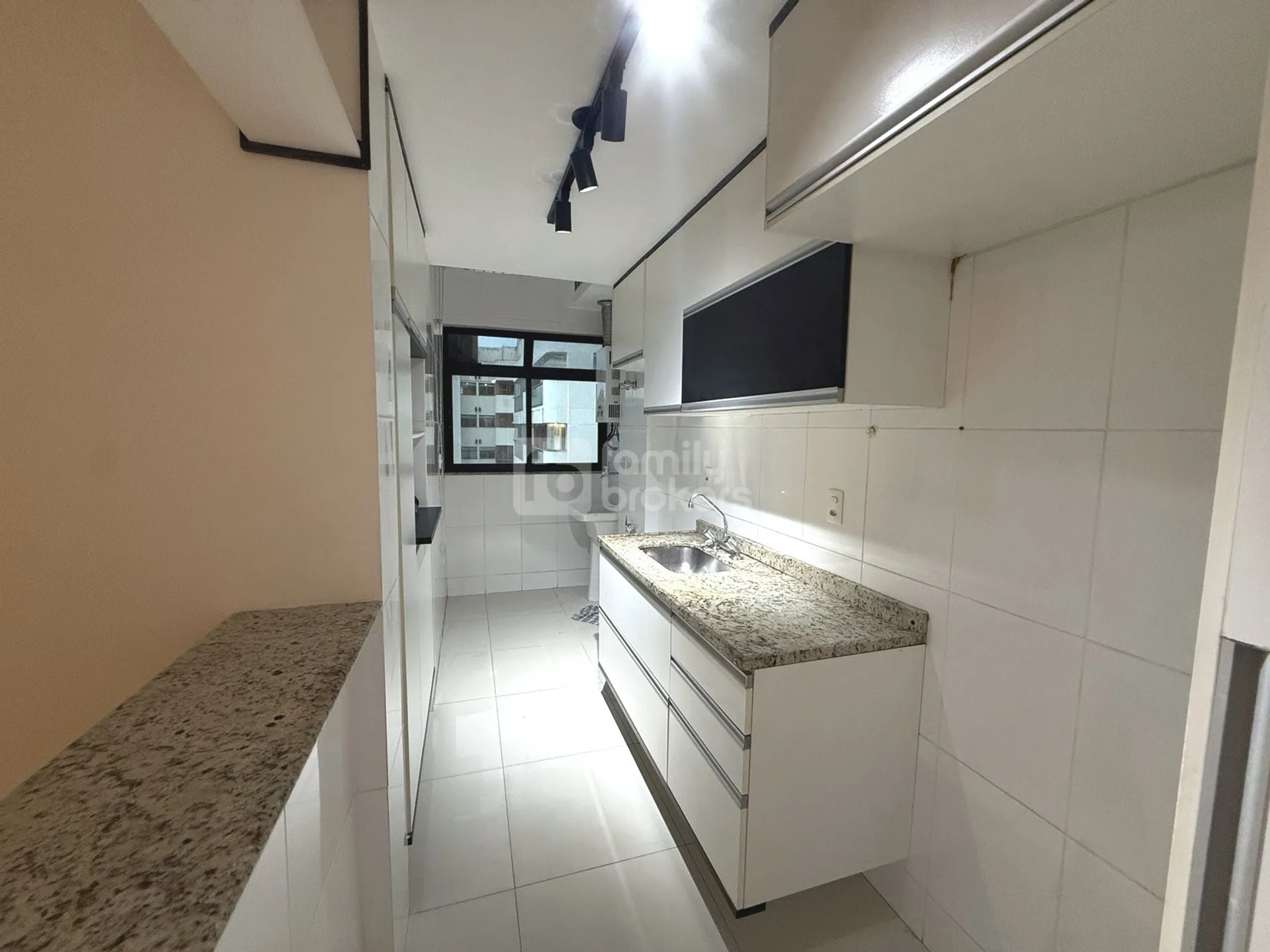 Apartment, 77 m², with a washing machine — photo 3