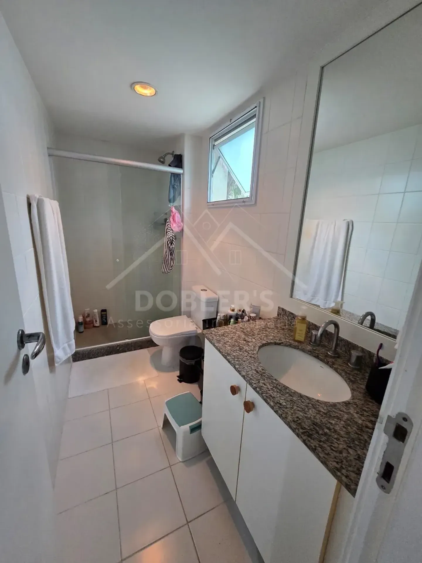 Apartamento mobiliado com 3 quartos e cozinha fechada — photo 28