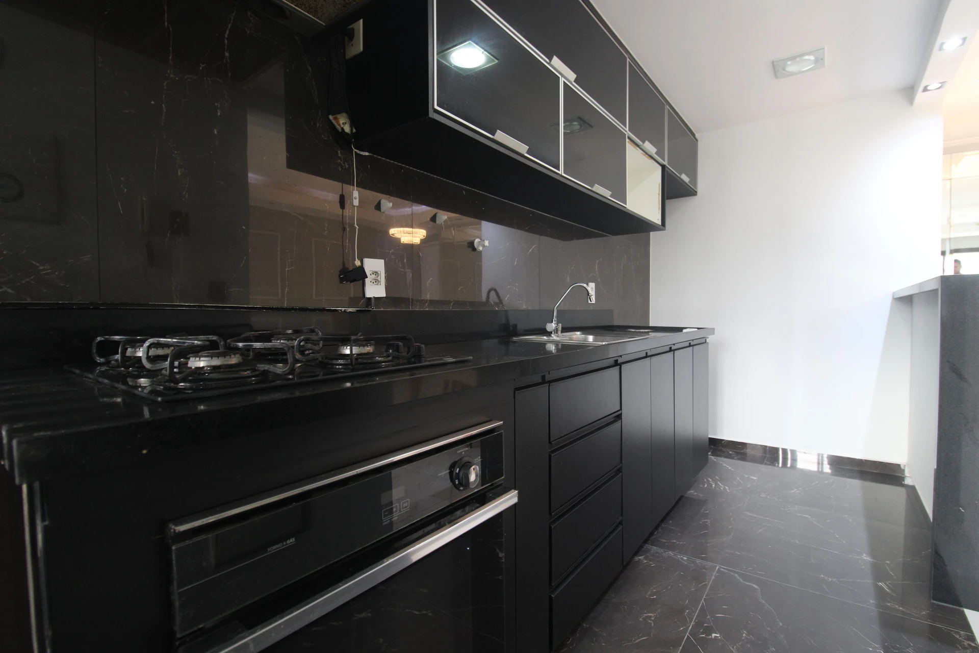 Apartment, 69 m², with a mountain view — photo 13