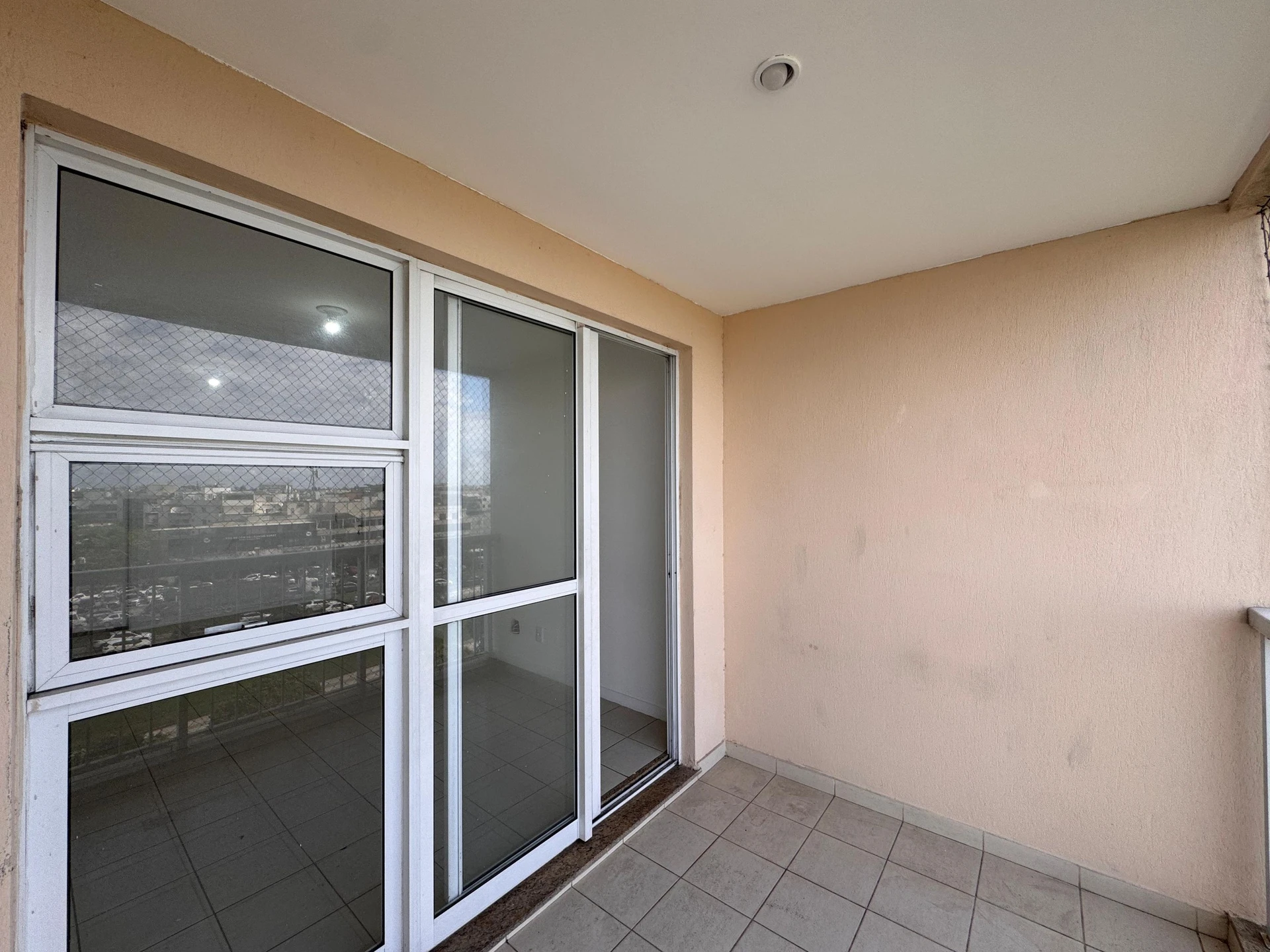 Mountain view in a 2-bedroom apartment, 74 m² — photo 34