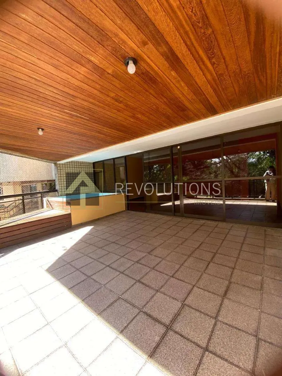 Apartamento com 4 quartos e 4 banheiros e 2 vagas — photo 9