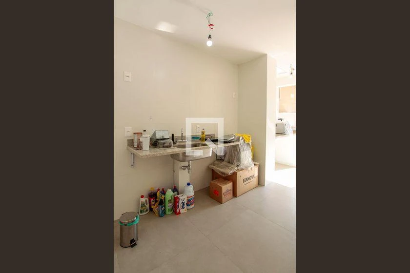 Квартира 94 м² з робочим місцем та балконом із грилем — photo 35