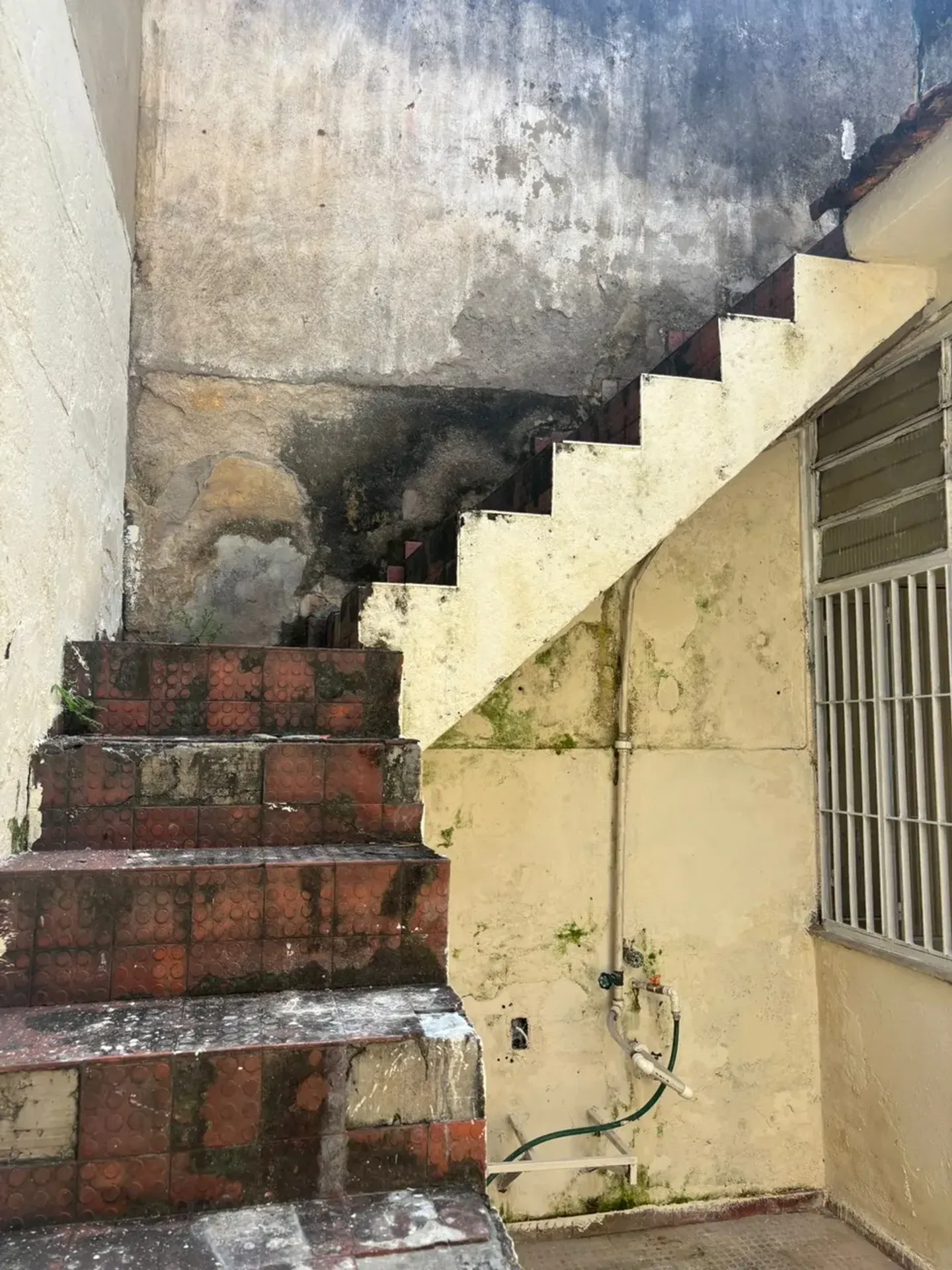 Casa sem mobília com 1 quarto e 1 banheiro — photo 22