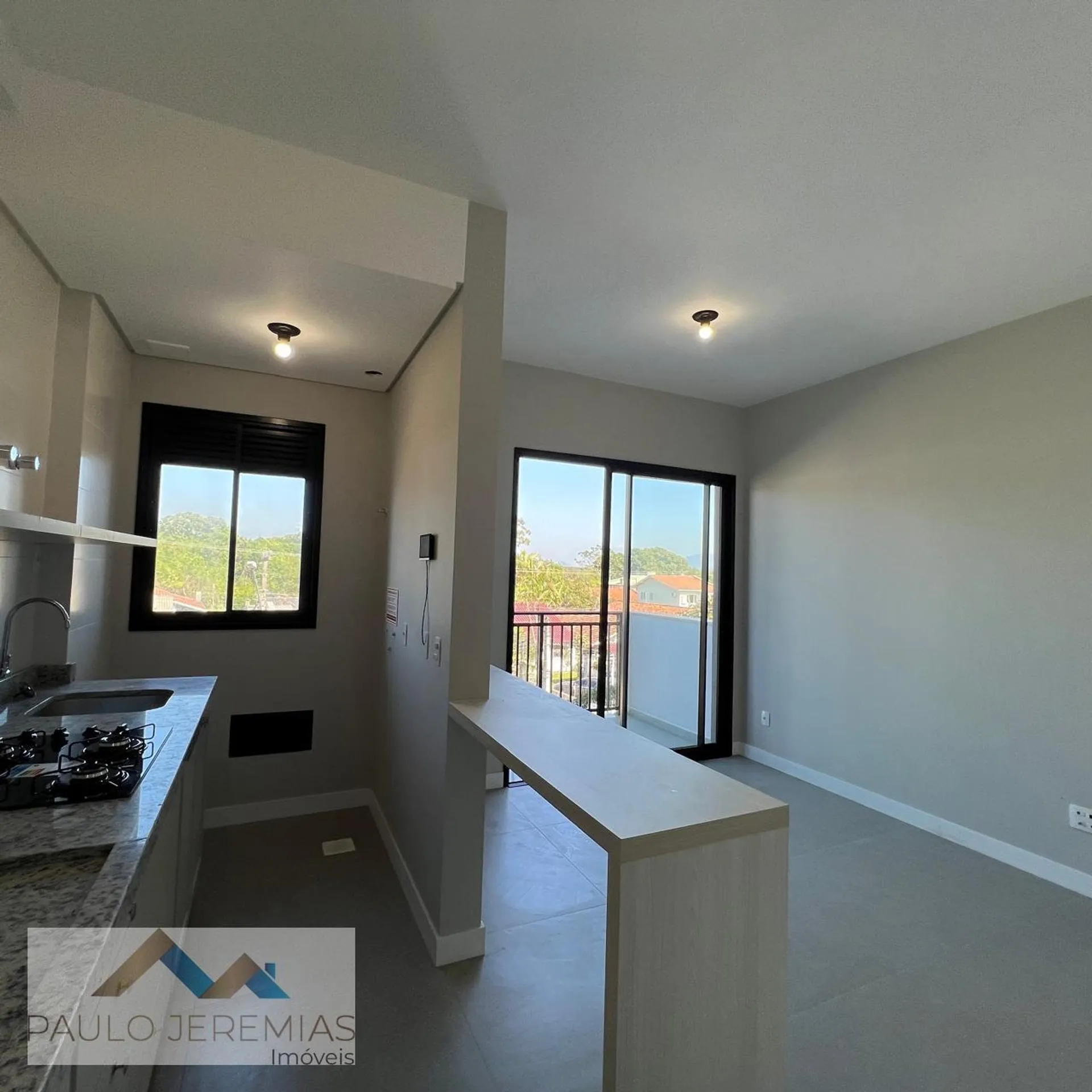 Furnished apartment, 65 m², with floor-to-ceiling windows — photo 23